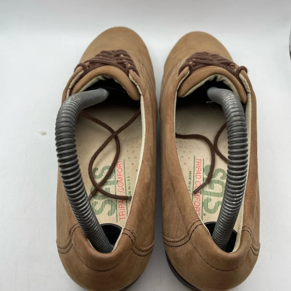SAS women’s Brown Casual Shoes size 8